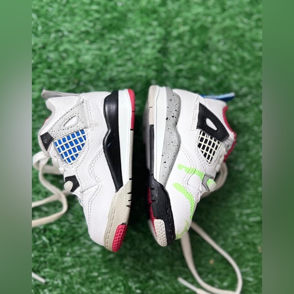 Jordan 4 Retro
What The (TD) Size‎ 4C - Picture 4 of 6